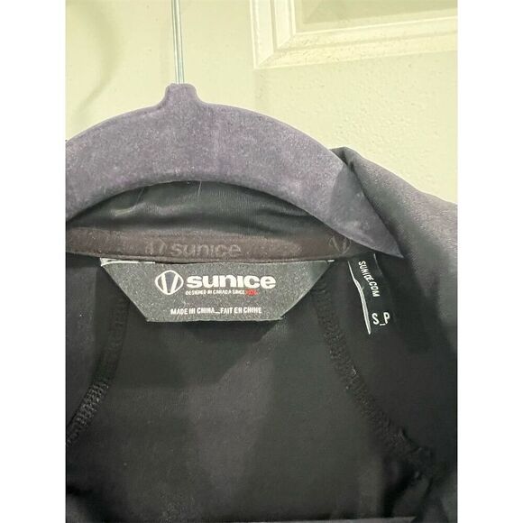 Sunice Women's Black Jacket Size S Full-Zip Golf Sports - Picture 3 of 5